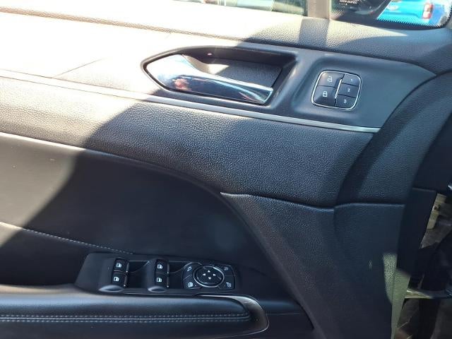 2015 Lincoln MKC Base