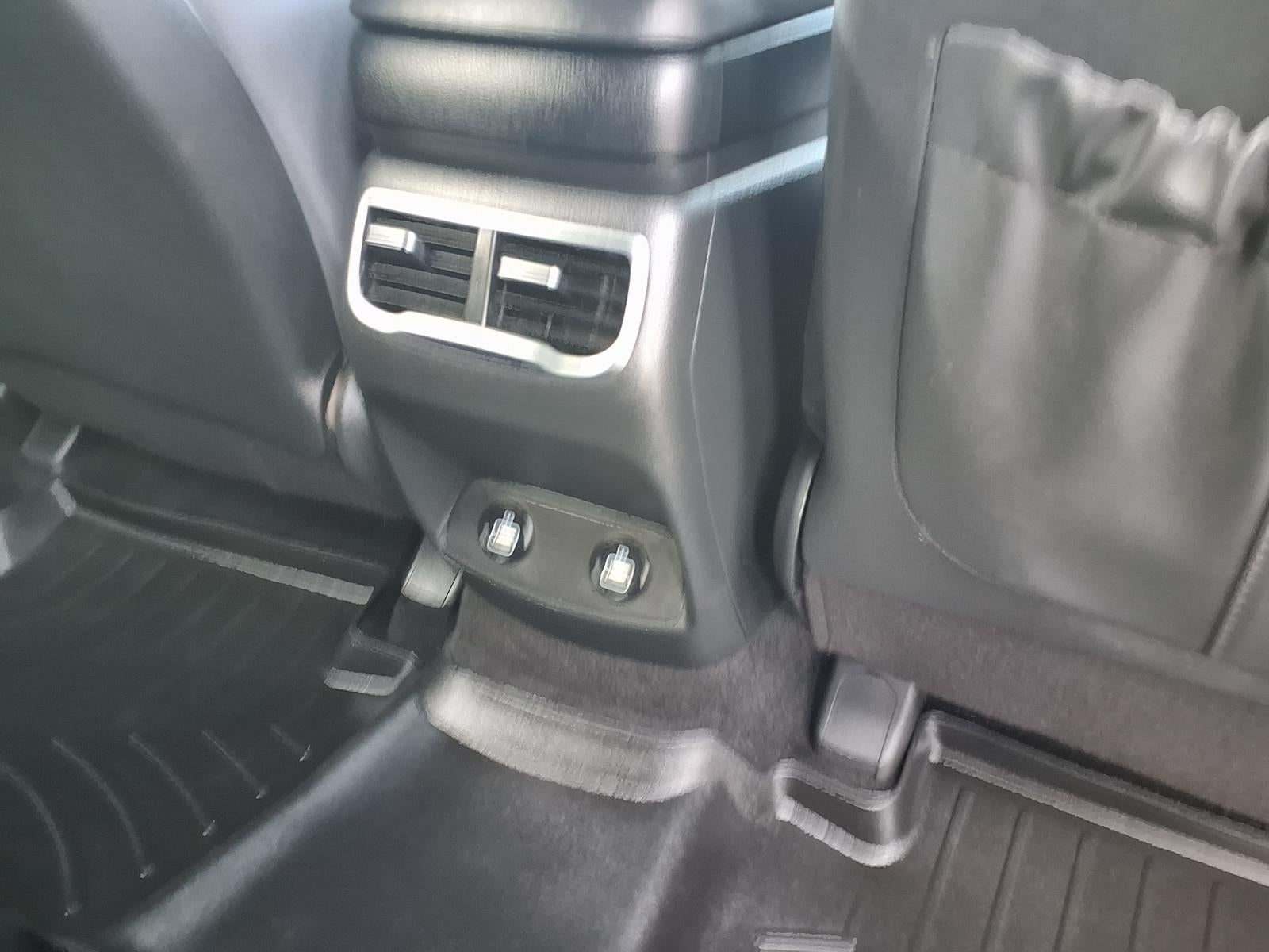 2022 Hyundai Santa Fe SE