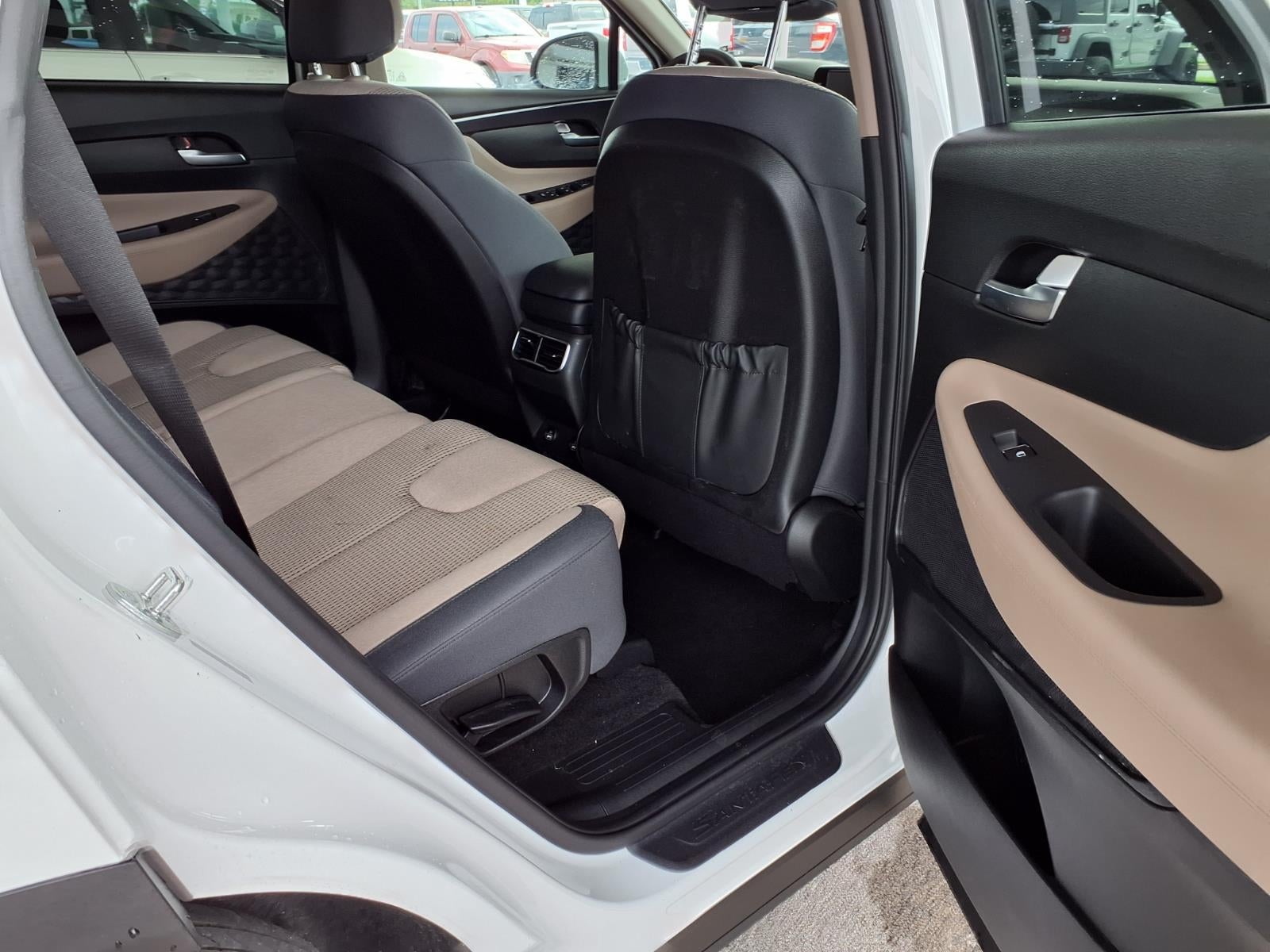 2023 Hyundai Santa Fe SE