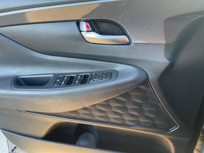 2021 Hyundai Santa Fe SE