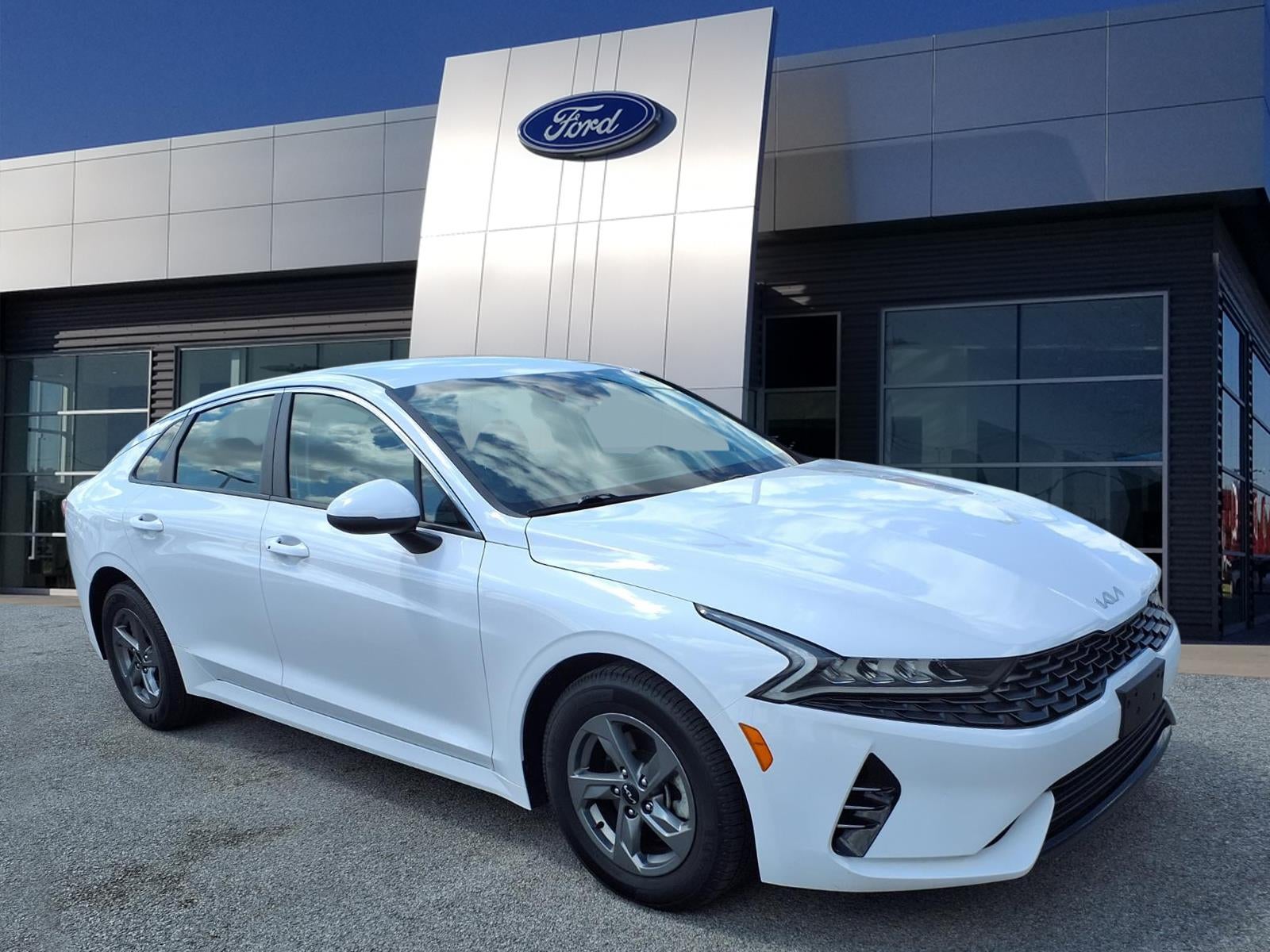 2024 Kia Optima LXS FWD's photo