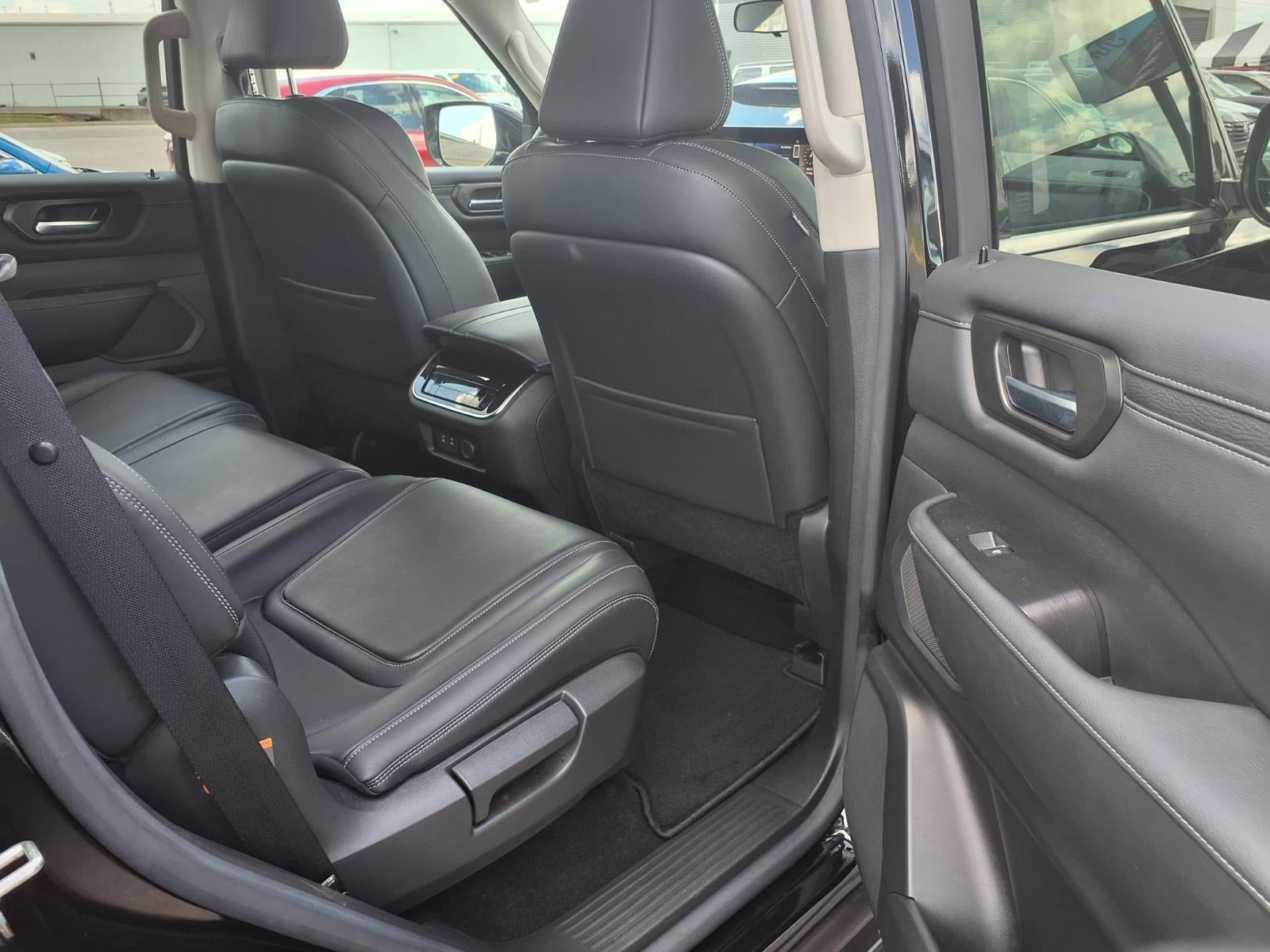 2025 Nissan Armada SV
