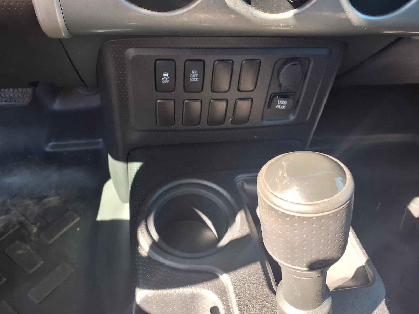 2011 Toyota FJ Cruiser Base
