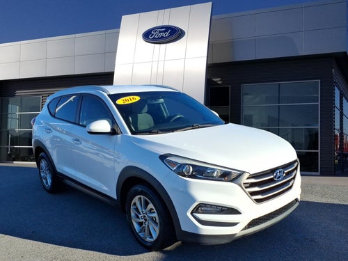 2016 Hyundai Tucson SE