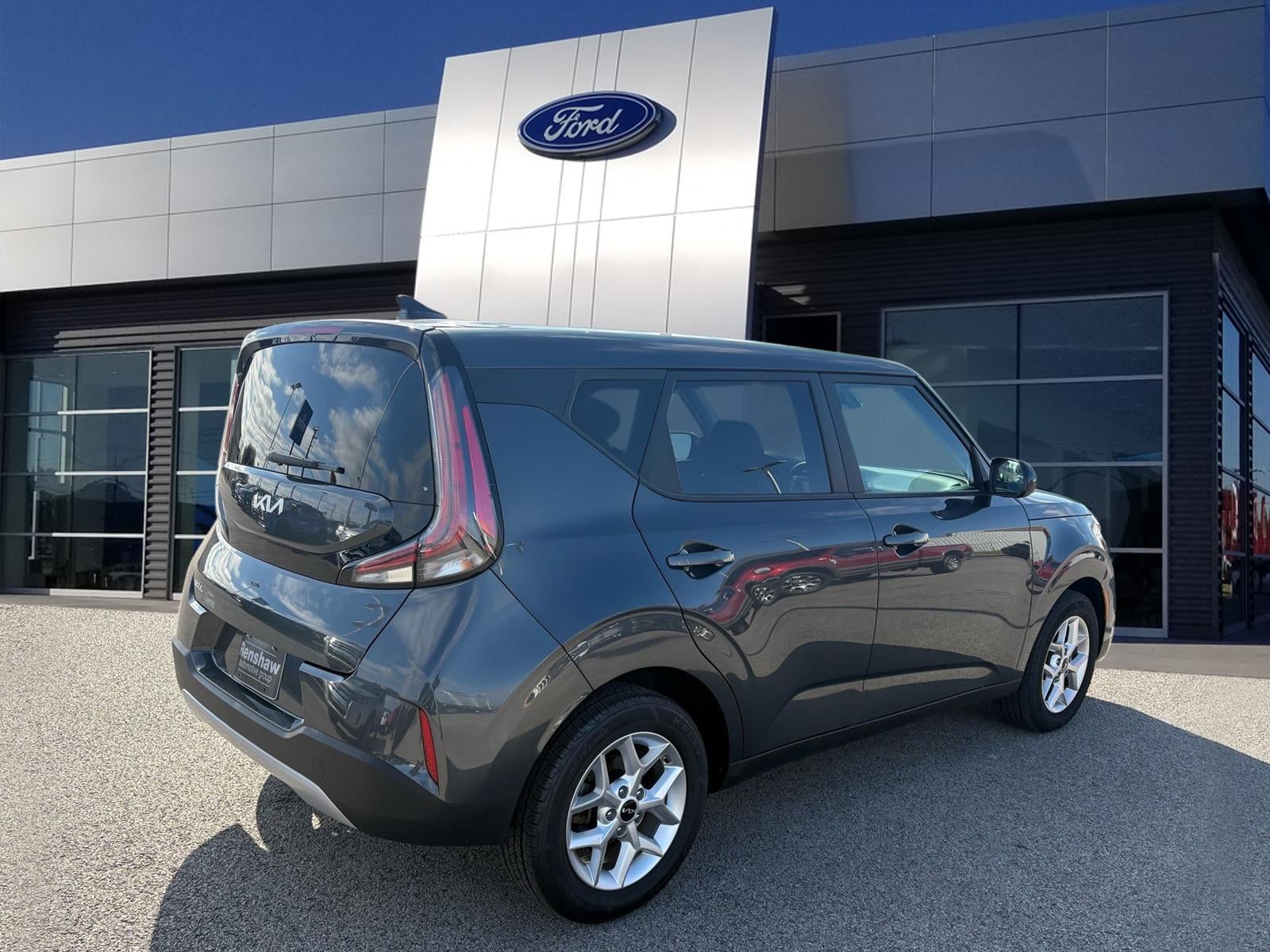 2024 Kia Soul LX