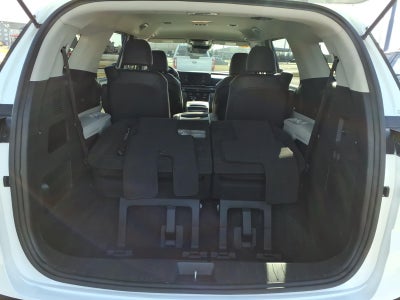 2023 Kia Carnival LX