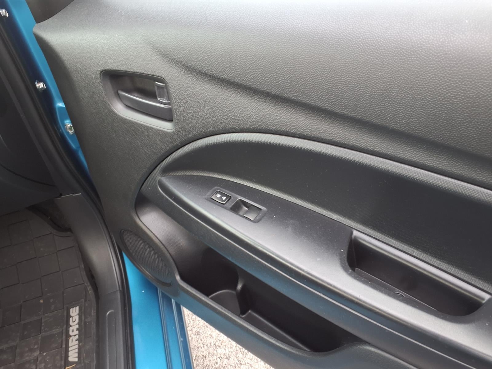 2021 Mitsubishi Mirage LE