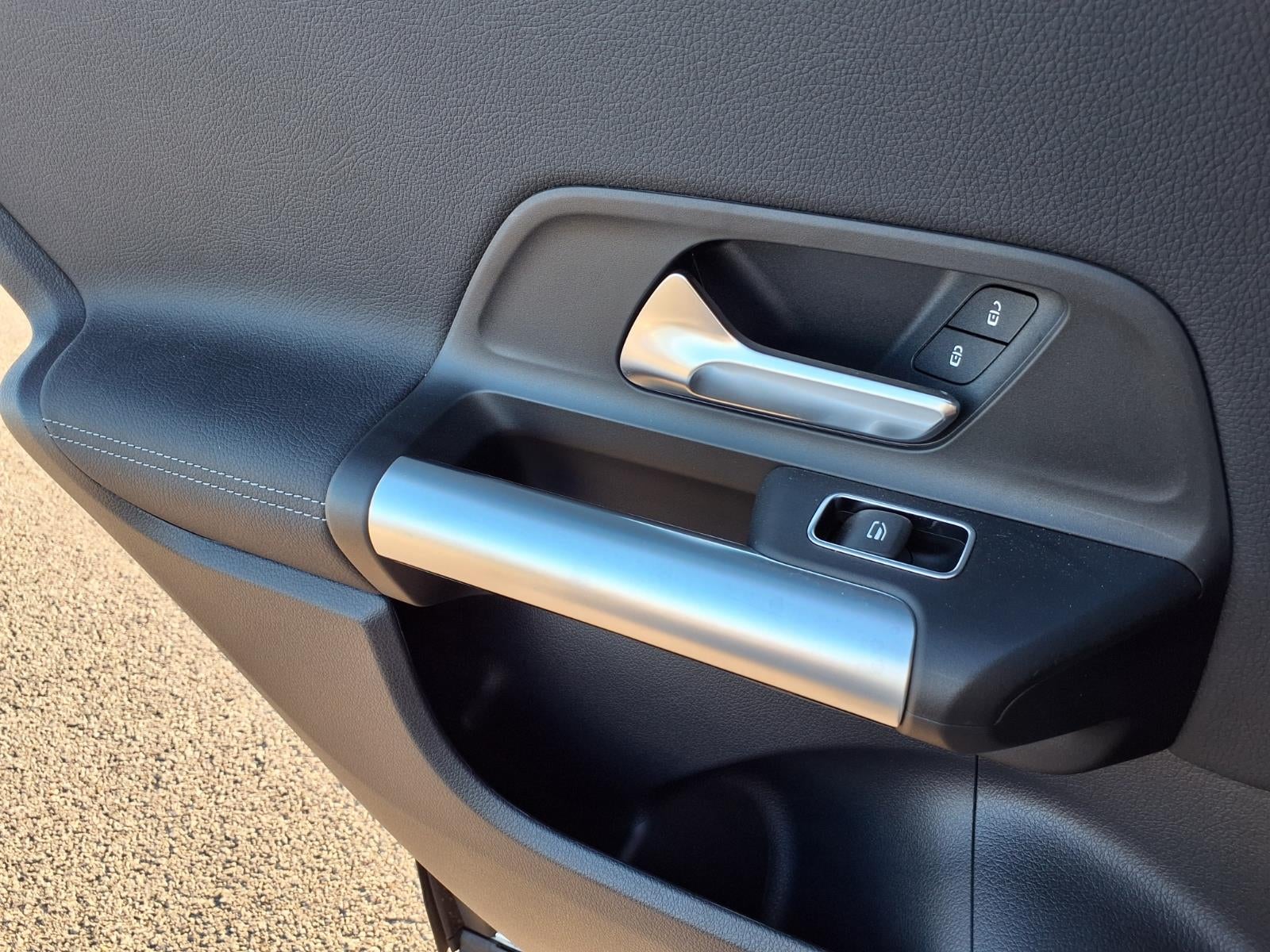 2023 Mercedes-Benz GLA 250 Base