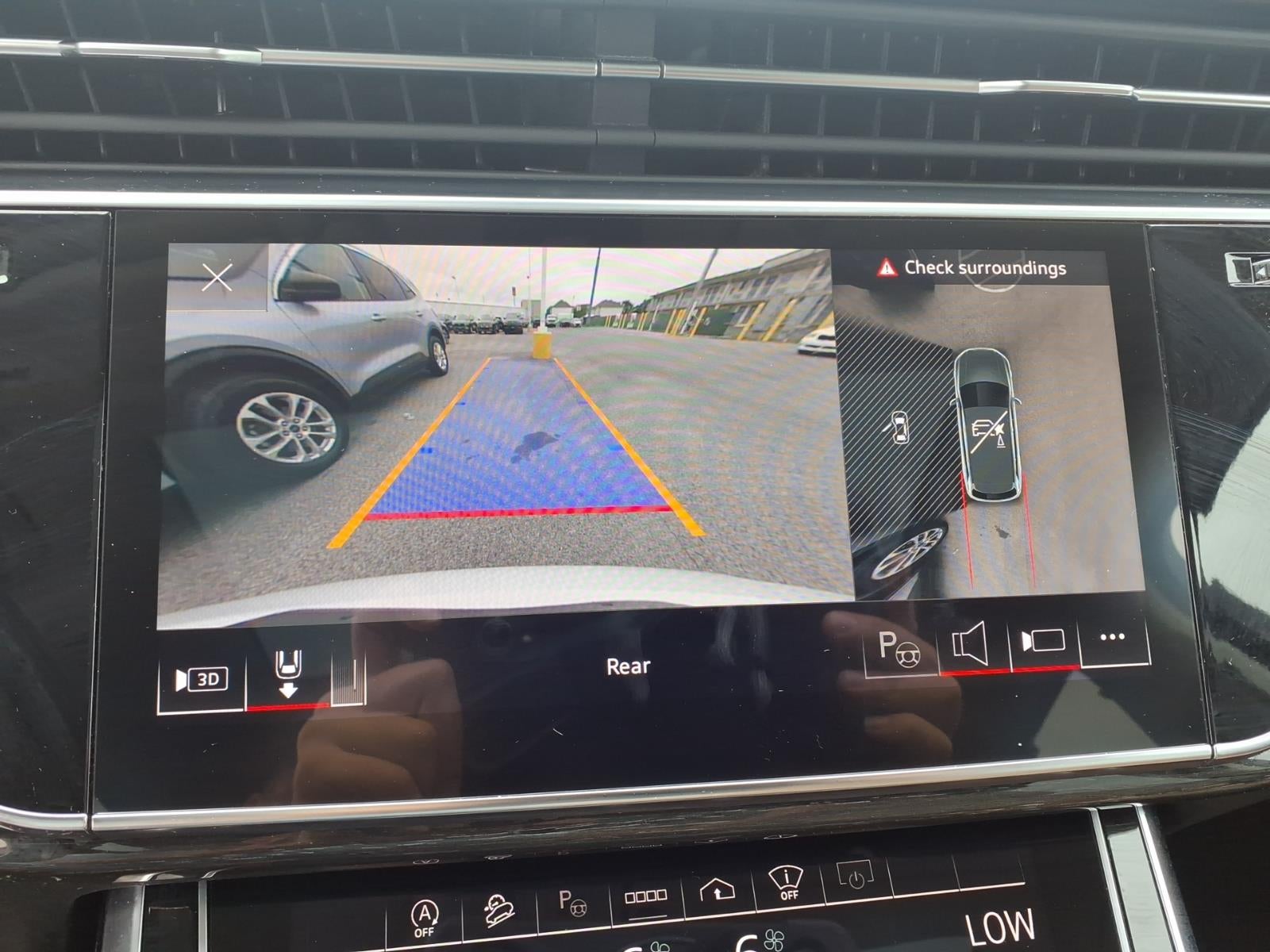 2023 Audi Q7 55 quattro Premium