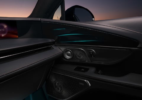 Selectable ambient lighting glows in the passenger door panel. | Greenwood Lincoln in Bowling Green KY